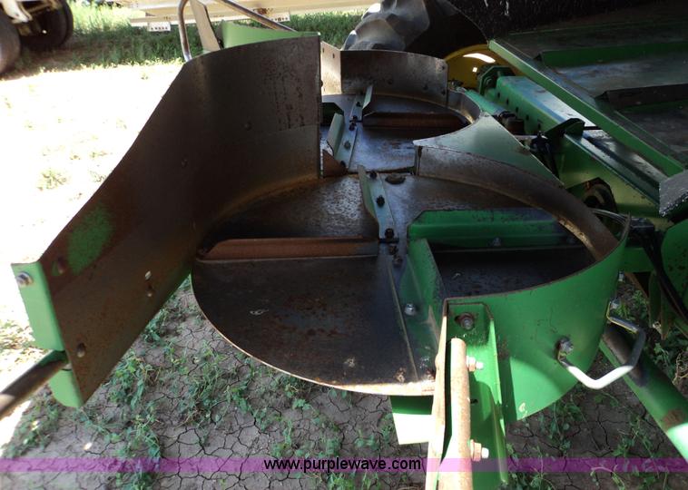 image for item 9100 John Deere 9610 combine