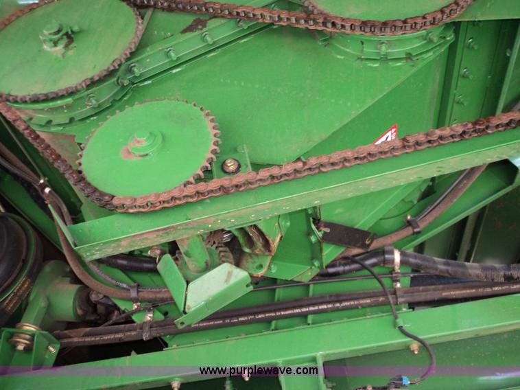 image for item 9500 2005 John Deere 9860STS combine