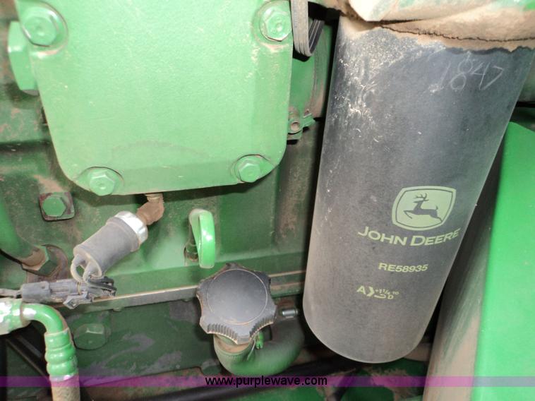 image for item 9500 2005 John Deere 9860STS combine