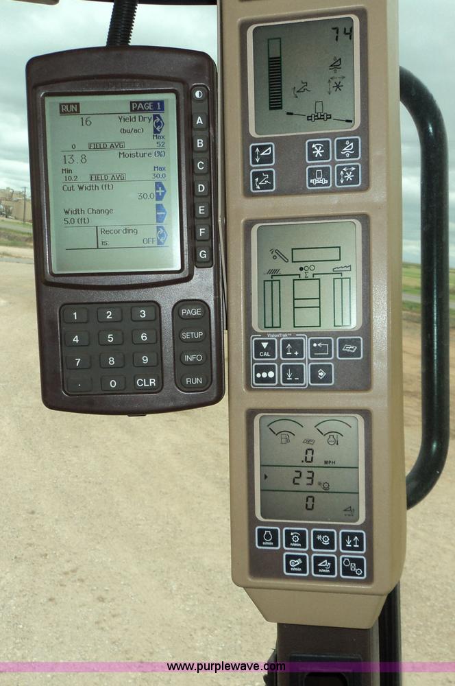 image for item 9500 2005 John Deere 9860STS combine