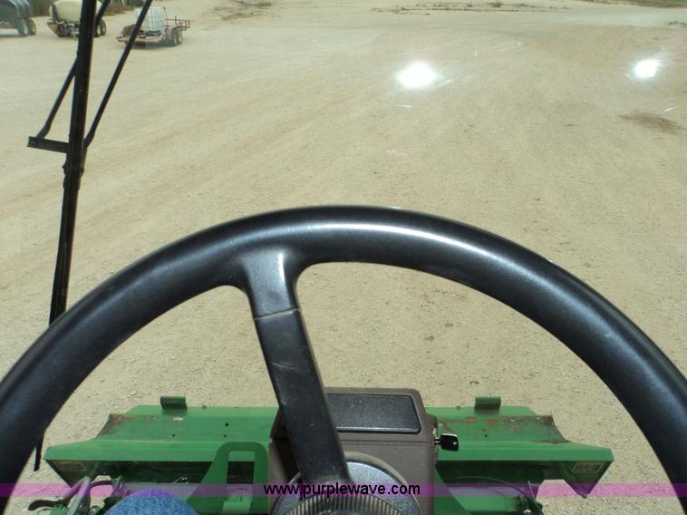 image for item 9500 2005 John Deere 9860STS combine