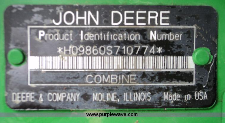 image for item 9500 2005 John Deere 9860STS combine