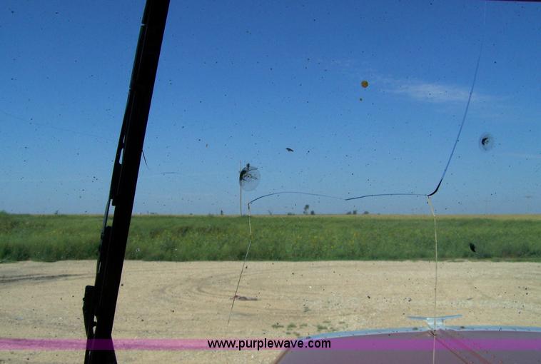 image for item 1001 2003 Peterbilt 379 semi truck