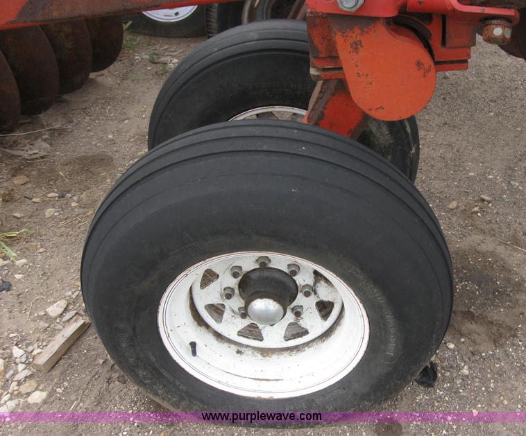 image for item 2596 Sunflower G 29' double offset disk