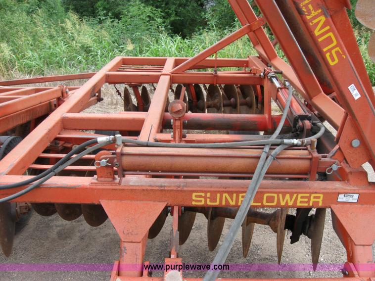 image for item 2596 Sunflower G 29' double offset disk