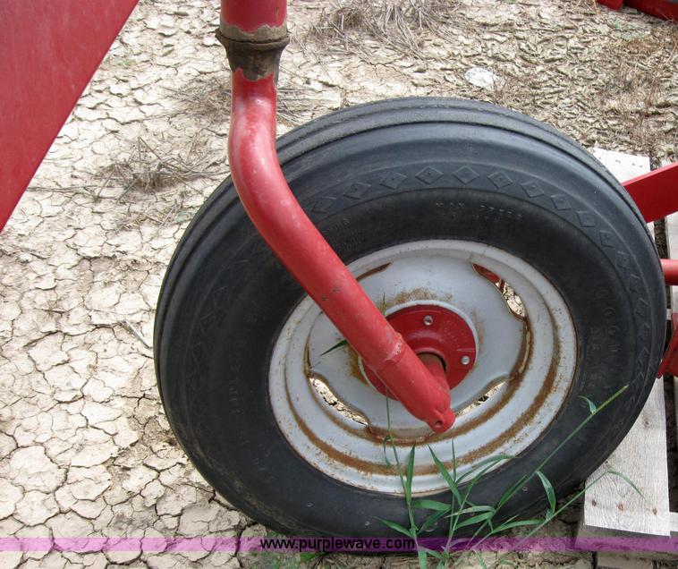 image for item 2598 Case drill hitch