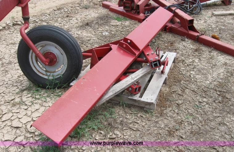 image for item 2598 Case drill hitch