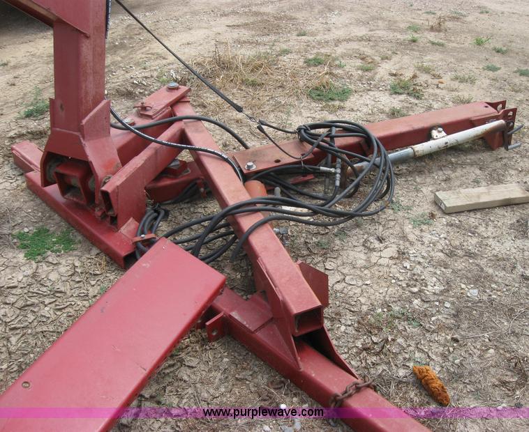 image for item 2598 Case drill hitch