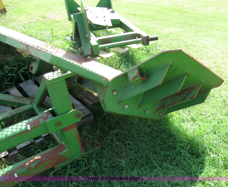 image for item 2636 2004 14" Otter dozer blade