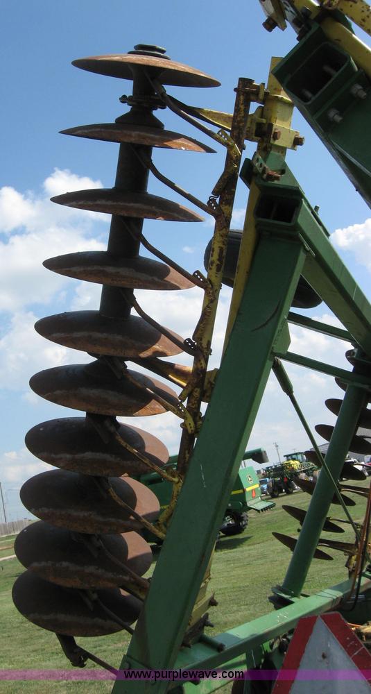 image for item 2637 John Deere 330 tandem disk