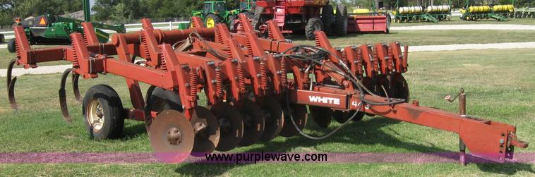 image for item 2640 White 445 disc chisel