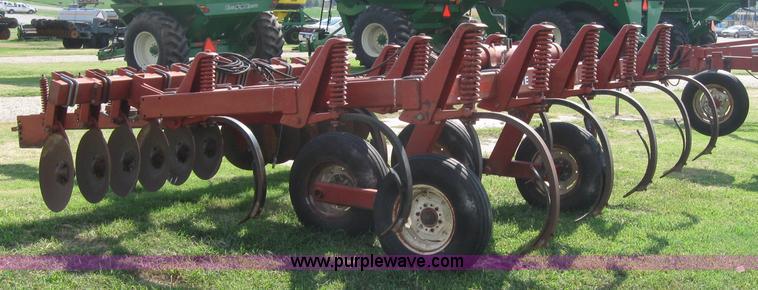 image for item 2640 White 445 disc chisel