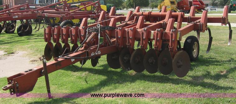 image for item 2640 White 445 disc chisel