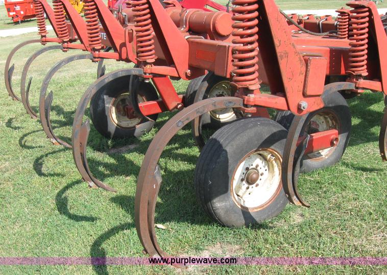 image for item 2640 White 445 disc chisel