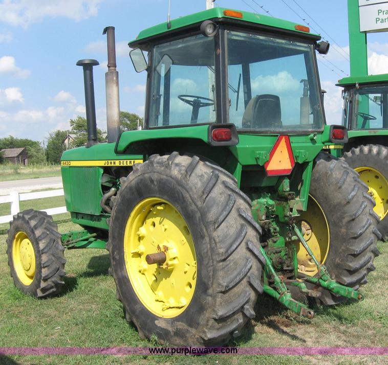 image for item 2641 1974 John Deere 4430 HFWD tractor