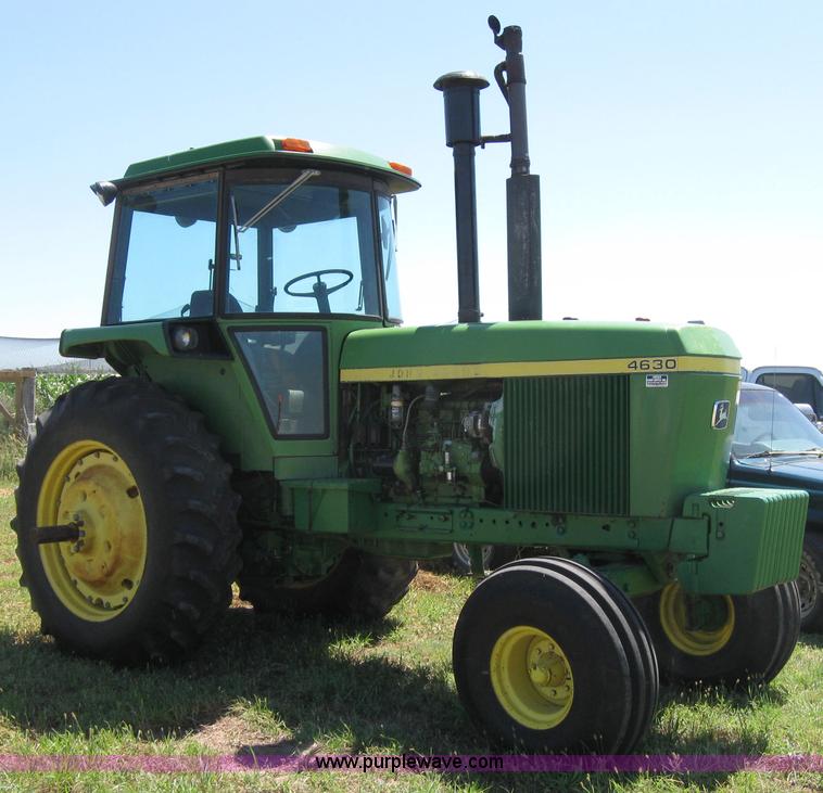 image for item 2655 1976 John Deere 4630 tractor