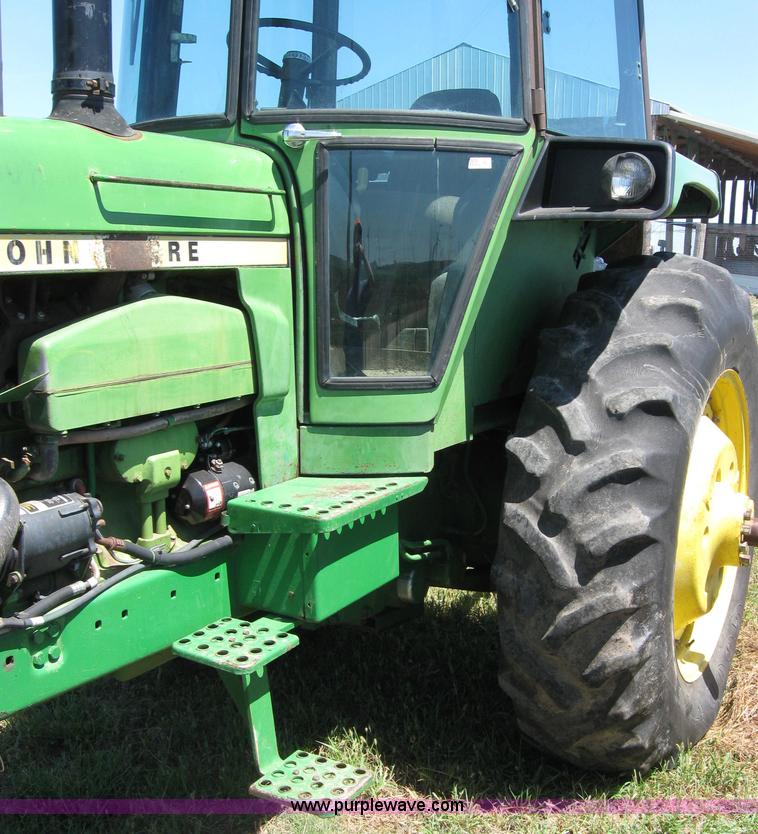 image for item 2655 1976 John Deere 4630 tractor