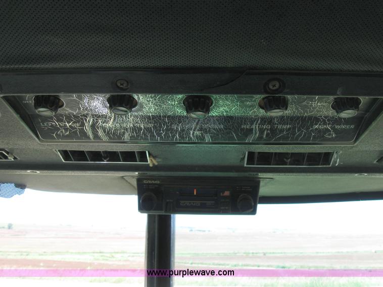 image for item 2655 1976 John Deere 4630 tractor