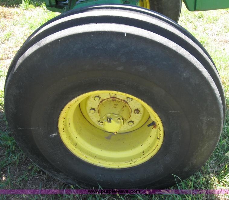 image for item 2655 1976 John Deere 4630 tractor