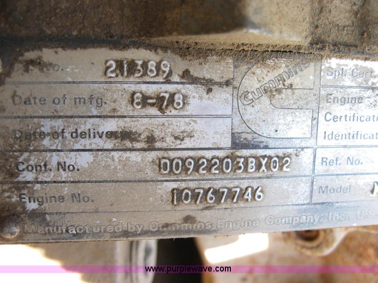 image for item 2663 1979 GMC General semi truck