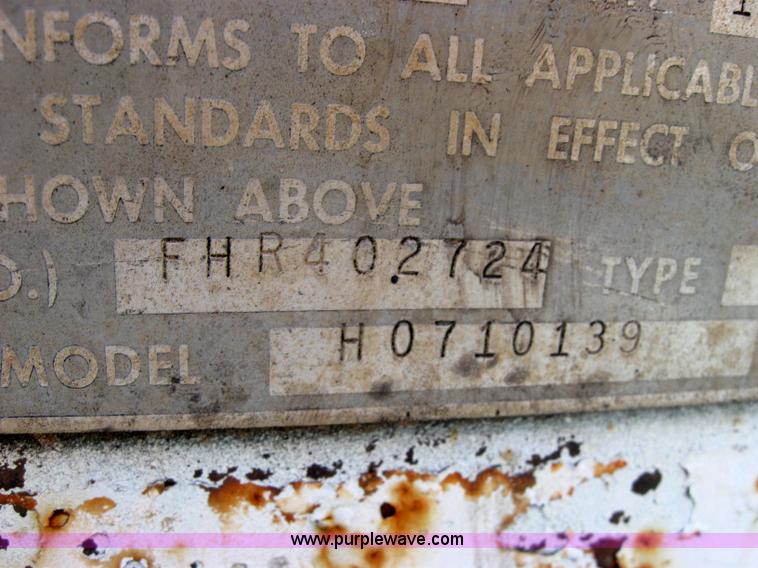 image for item 2672 1973 Hobbs 38' grain trailer