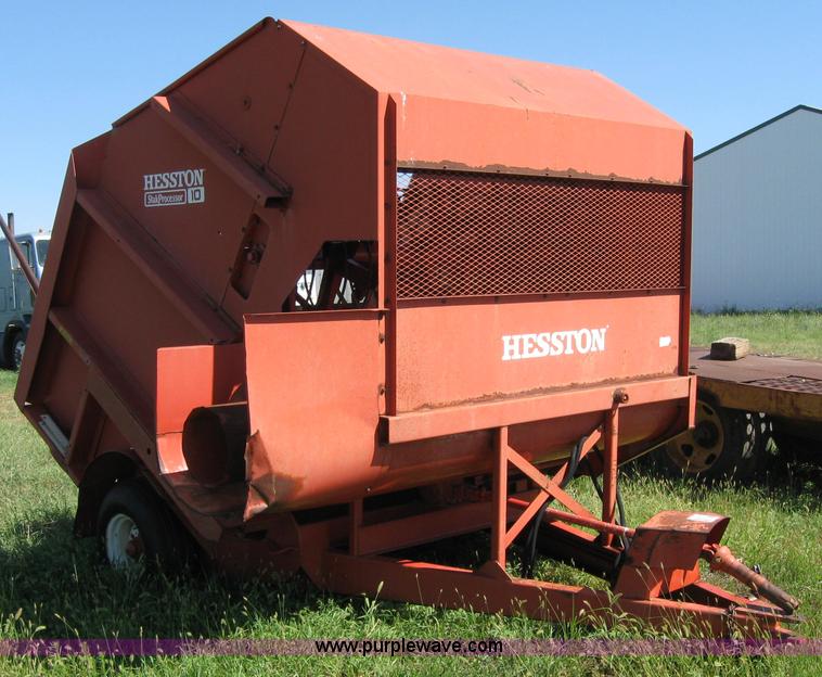 image for item 2673 Hesston Stak Processor 10