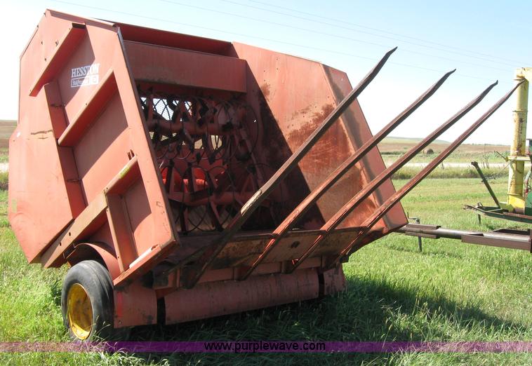 image for item 2673 Hesston Stak Processor 10