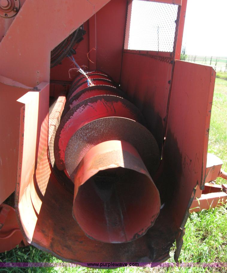 image for item 2673 Hesston Stak Processor 10