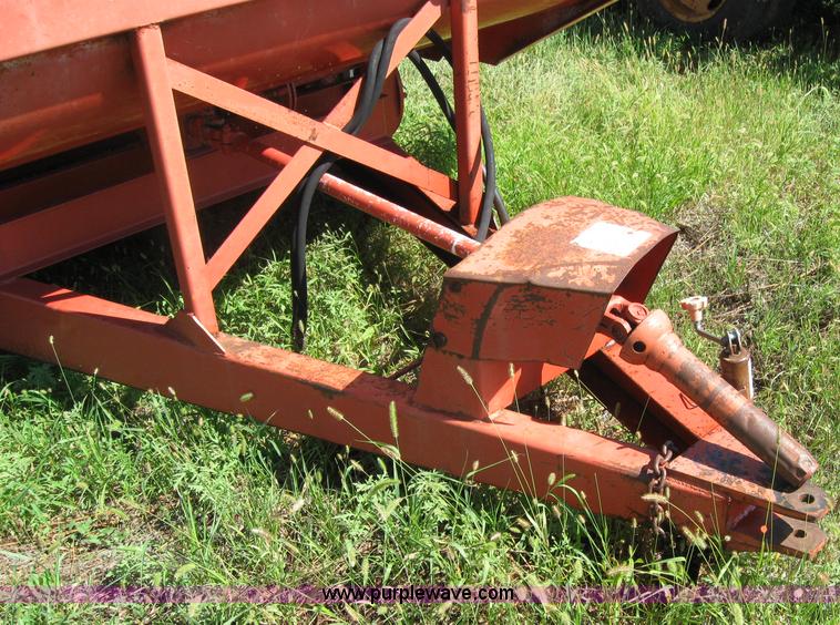 image for item 2673 Hesston Stak Processor 10