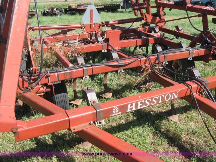 image for item 2676 Hesston 2210 field cultivator