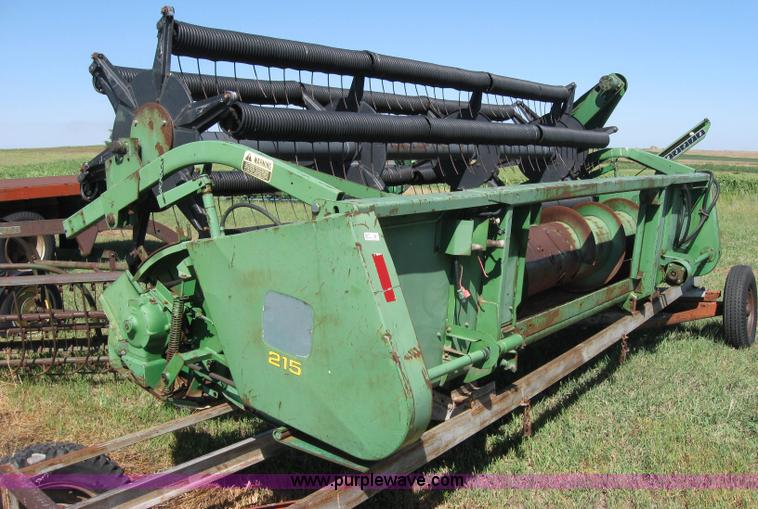 image for item 2677 John Deere 215 platform header