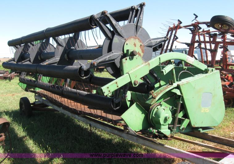 image for item 2677 John Deere 215 platform header