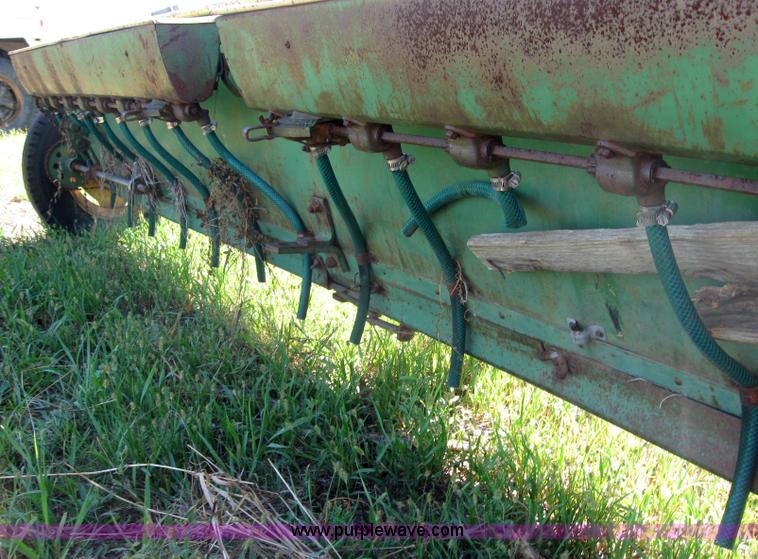 image for item 2682 John Deere LF-12 EZ-Flow grass seeder