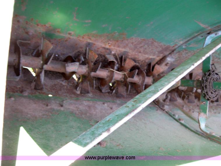 image for item 2682 John Deere LF-12 EZ-Flow grass seeder