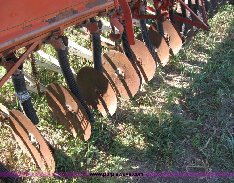 image for item 2686 International 10 grain drill