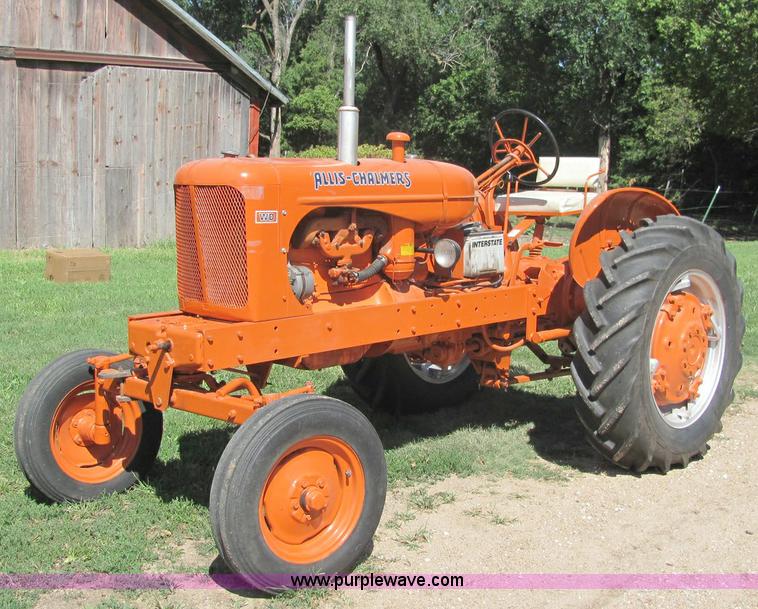 image for item 6820 Allis-Chalmers WD tractor