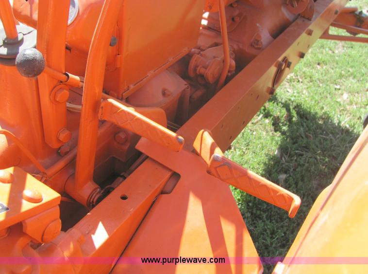 image for item 6820 Allis-Chalmers WD tractor