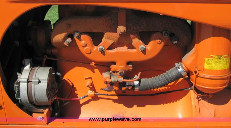 image for item 6820 Allis-Chalmers WD tractor
