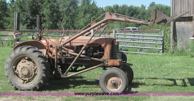 image for item 6821 Allis Chalmers tractor