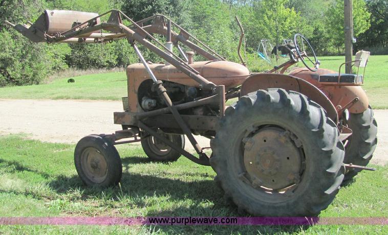 image for item 6821 Allis Chalmers tractor