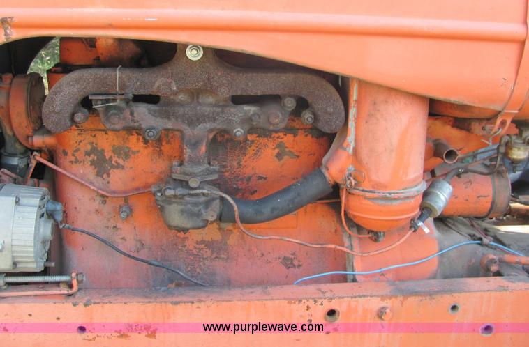image for item 6822 Allis-Chalmers tractor