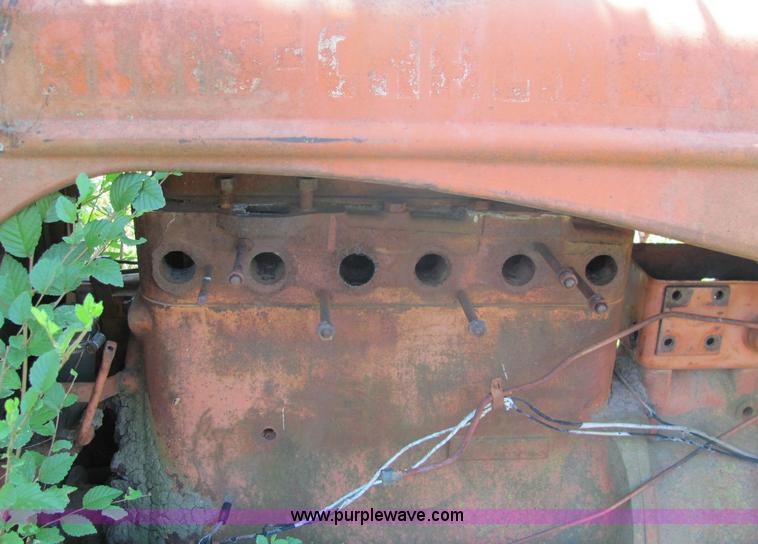 image for item 6827 (5) Allis-Chalmers parts tractors