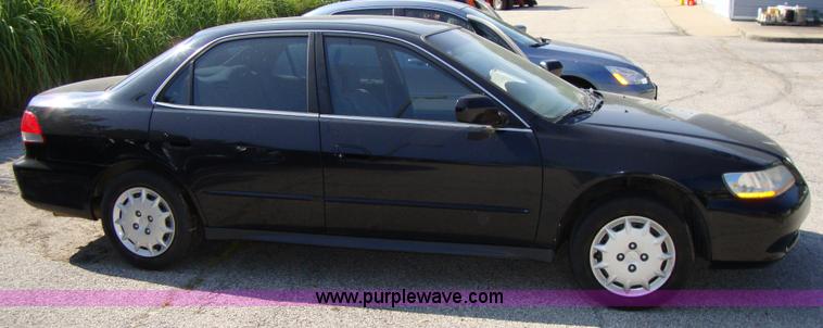 image for item 1951 2002 Honda Accord LX