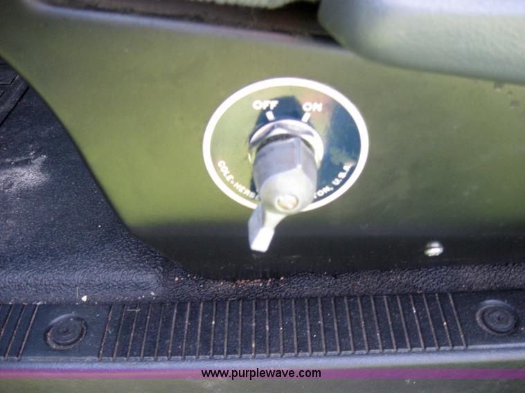 image for item 2510 1996 Ford E350 ambulance