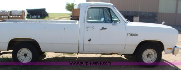 image for item 2593 1989 Dodge Ram 100