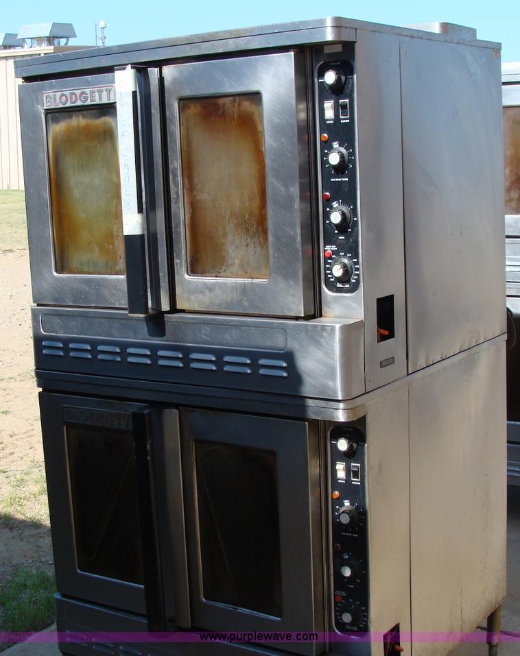 image for item 2596 Blodgett convection oven