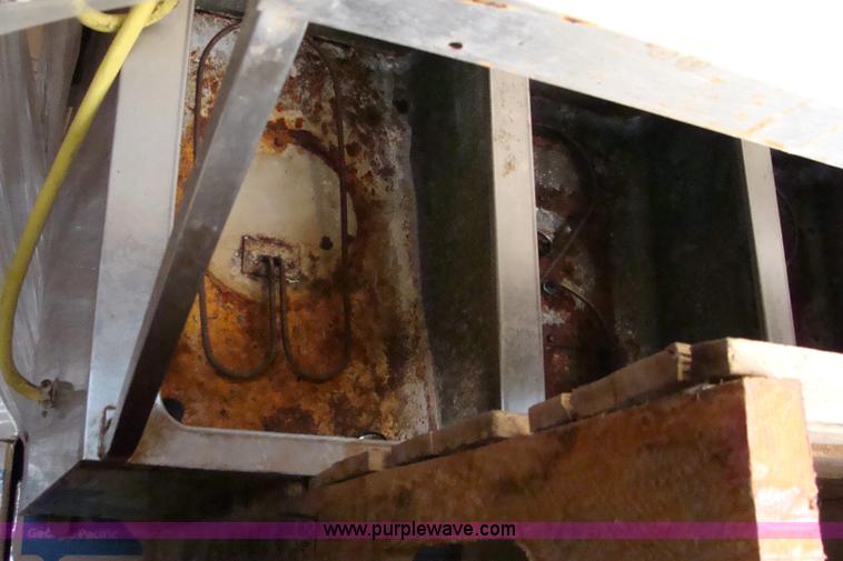 image for item 2601 (2) four-compartment hot serving bars