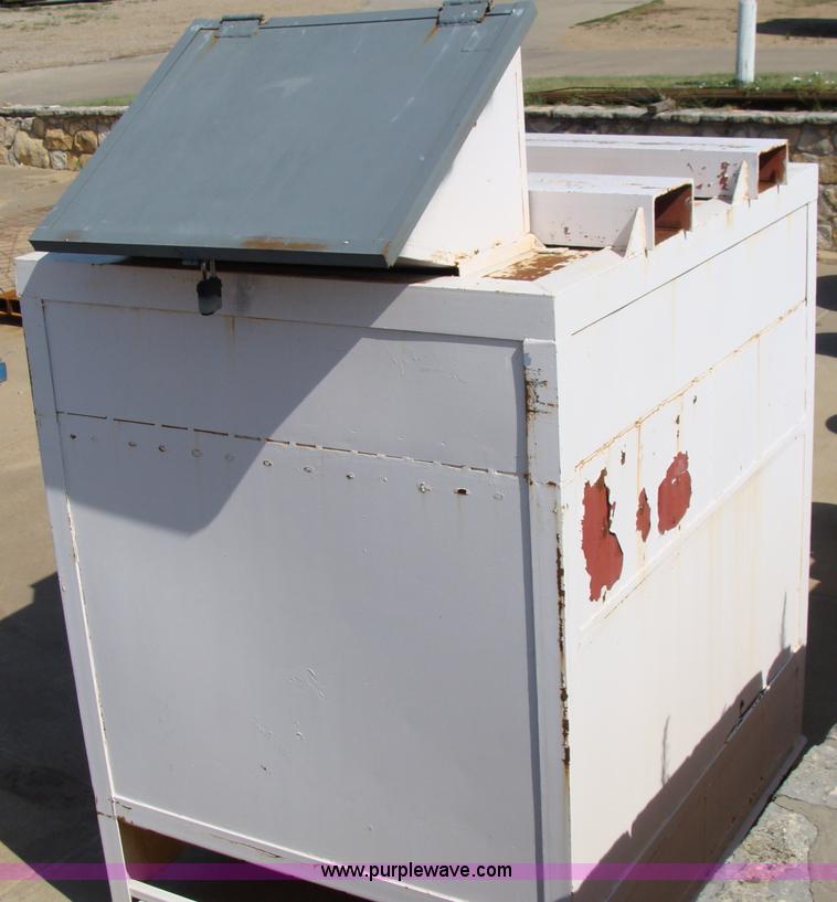 image for item 2604 Bottom dump trash dispenser