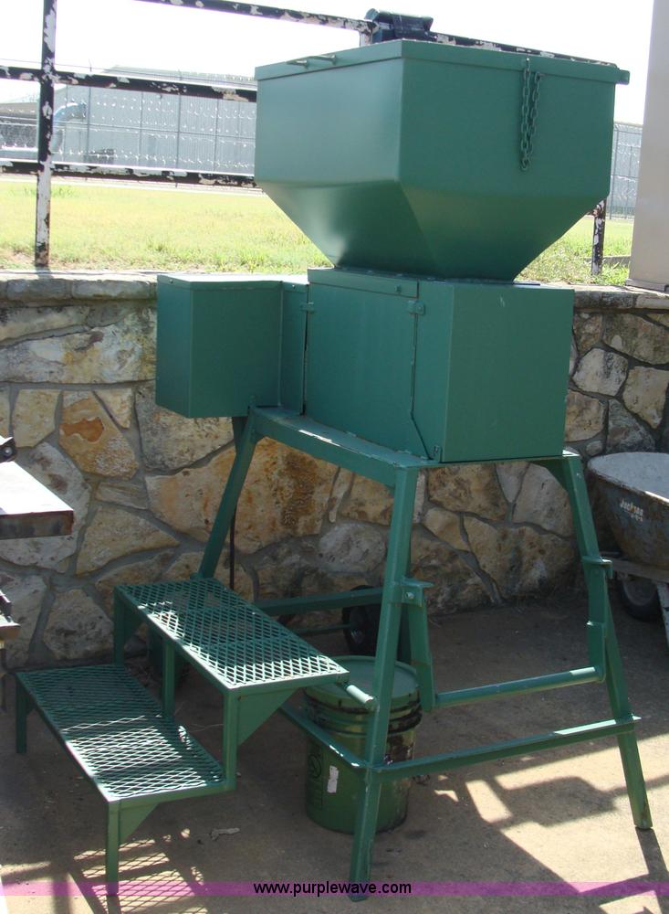 image for item 2605 Home-built electric can crusher