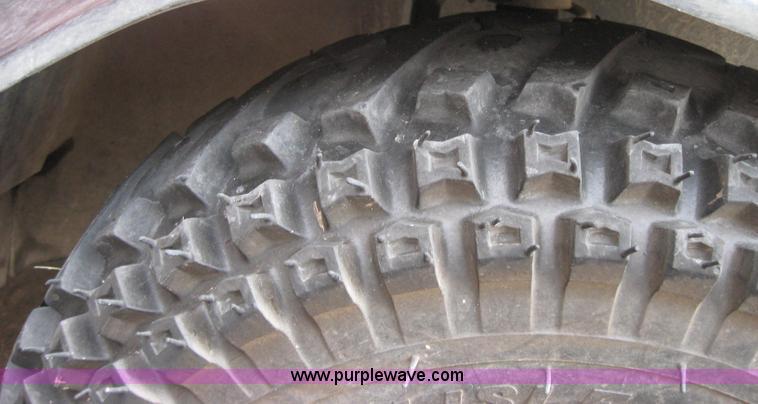 image for item 2712 1998 Kawasaki Mule 2500